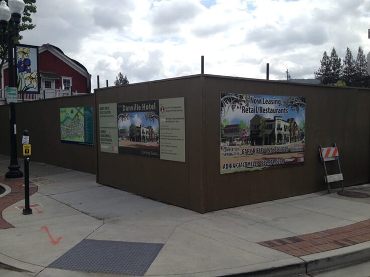 Construction & Regulation Signs